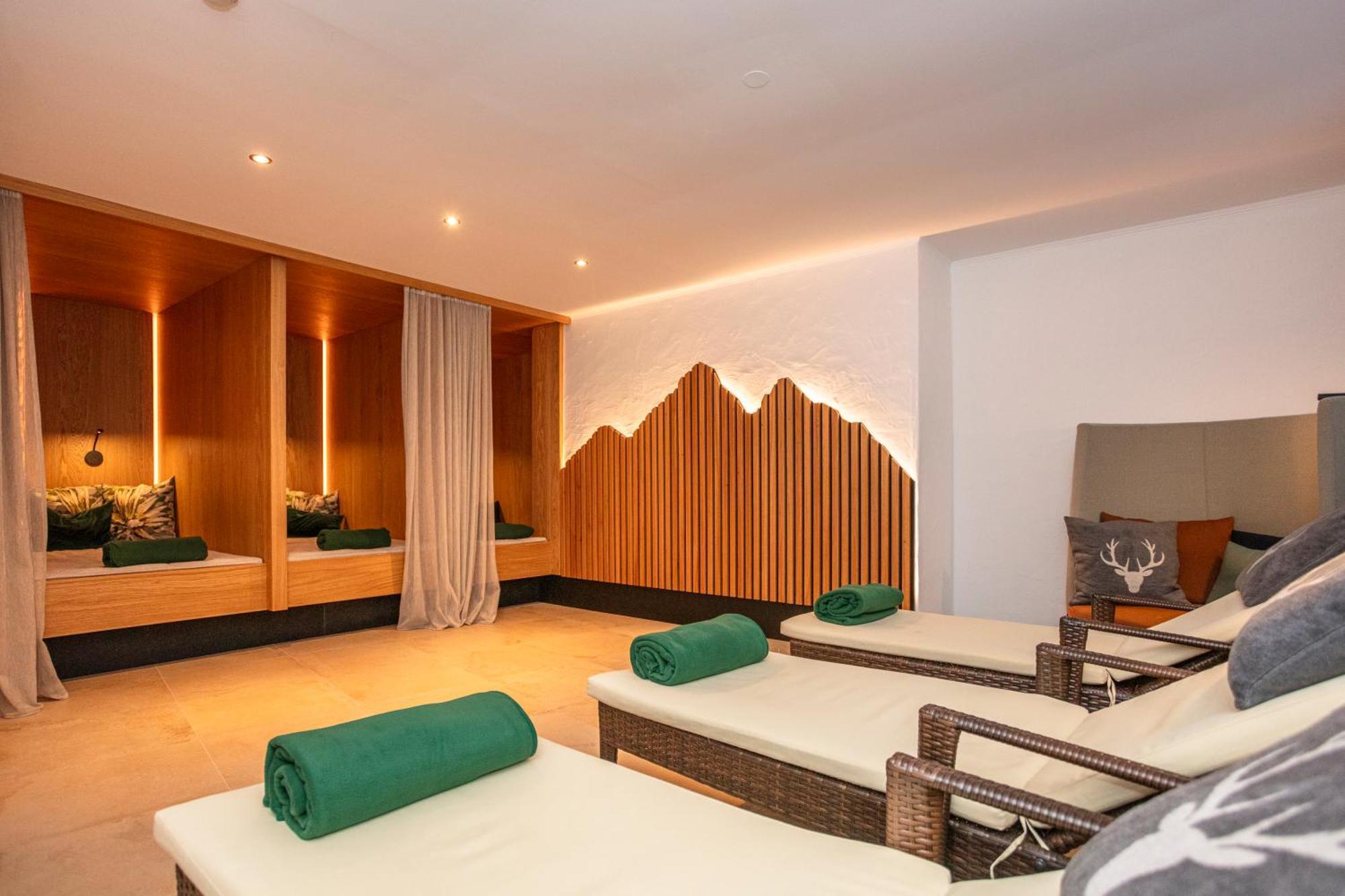 Hotel Oberwirt - Nahe An Saalbach Und Zell Am See, Viehhofen Sommercard Екстер'єр фото
