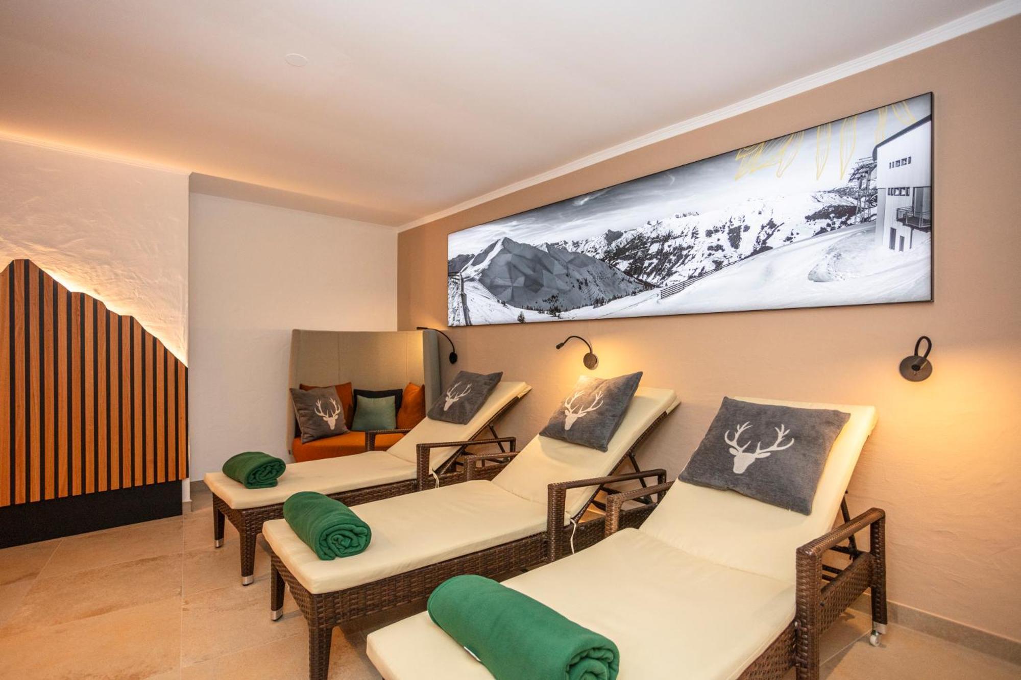 Hotel Oberwirt - Nahe An Saalbach Und Zell Am See, Viehhofen Sommercard Екстер'єр фото