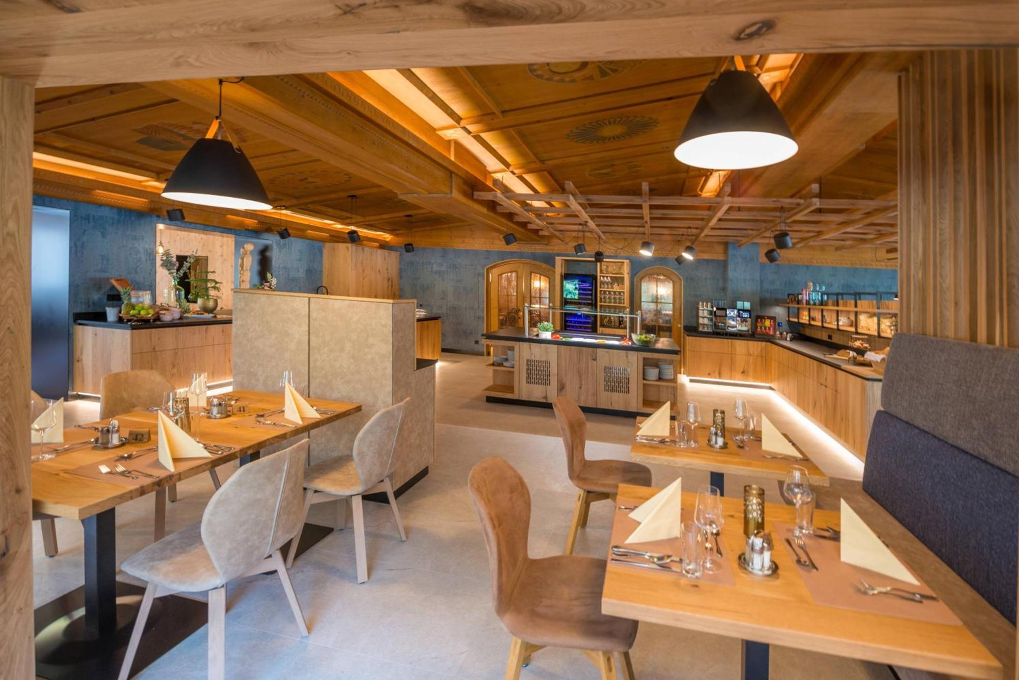 Hotel Oberwirt - Nahe An Saalbach Und Zell Am See, Viehhofen Sommercard Екстер'єр фото