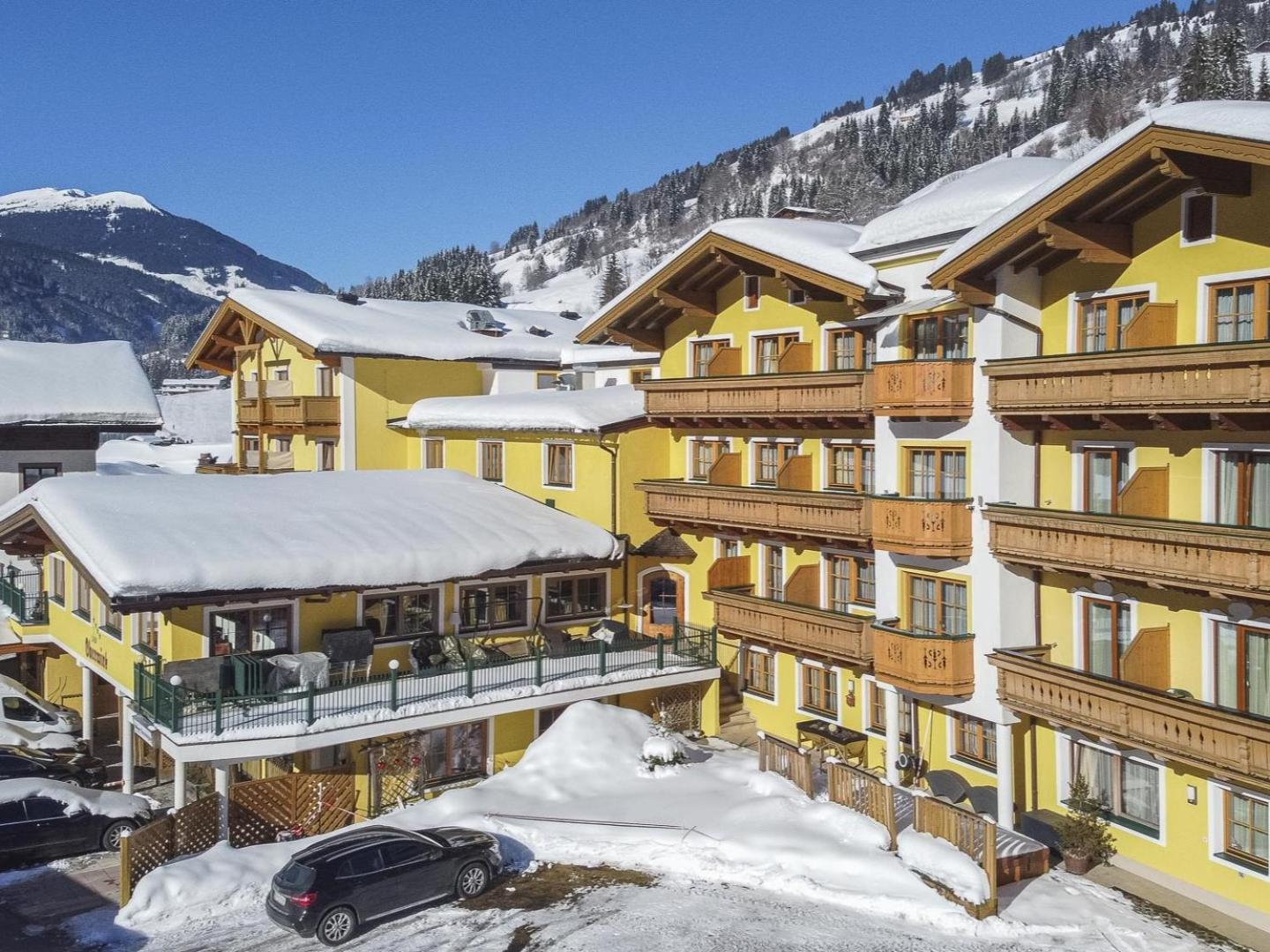 Hotel Oberwirt - Nahe An Saalbach Und Zell Am See, Viehhofen Sommercard Екстер'єр фото