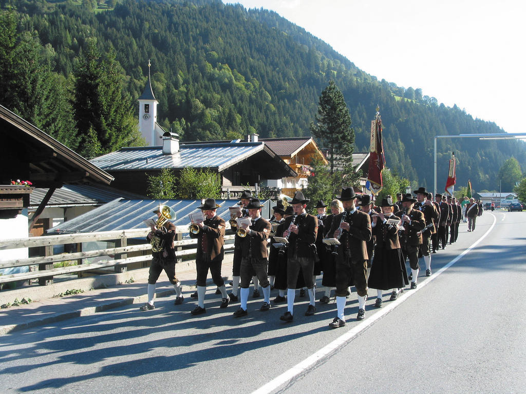 Hotel Oberwirt - Nahe An Saalbach Und Zell Am See, Viehhofen Sommercard Екстер'єр фото